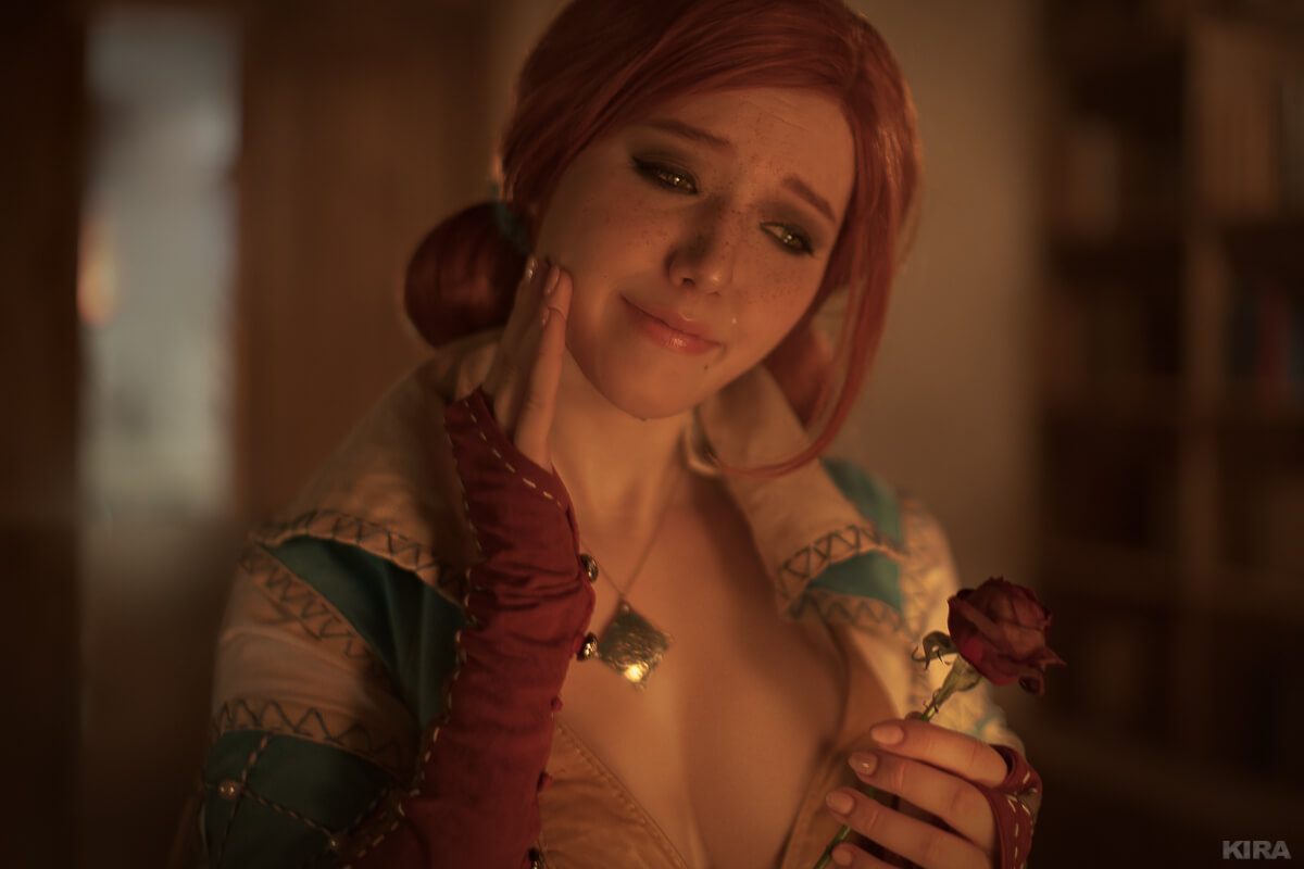 Triss marigold having with photos