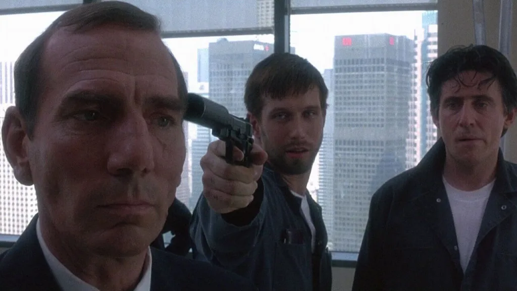 Подозрительные лица (1995)