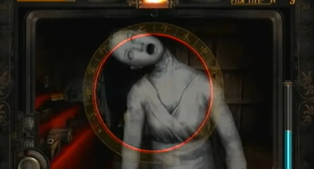 Женщина со сломанной шеей (FATAL FRAME 2)