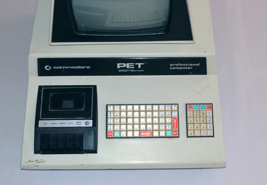 Commodore PET (1977)
