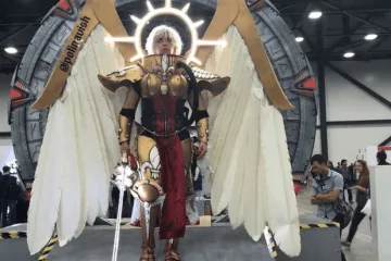 Ого, да это же косплей Warhammer 40K