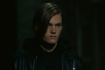 Гибридная кинематографичная игра The Quiet Man появится на ПК в ноябре этого года