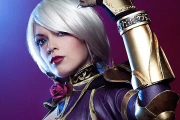 Вы станете поклонником Айви Валентайн с этим косплеем SoulCalibur!