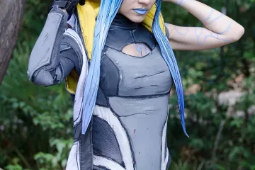 Один безумно крутой косплей Maya из Borderlands 3