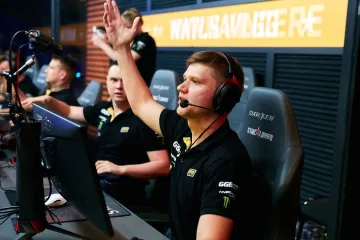 Twitch снова забанил S1mple и Zeus