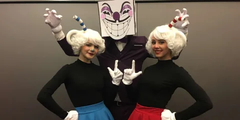 Потрясающий косплей персонажей «Cuphead» от очаровательных девушек!