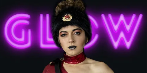 Много косплеев на Glow не бывает
