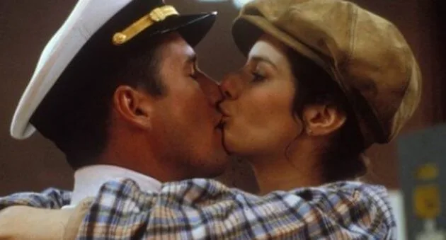Офицер и джентльмен (1982)