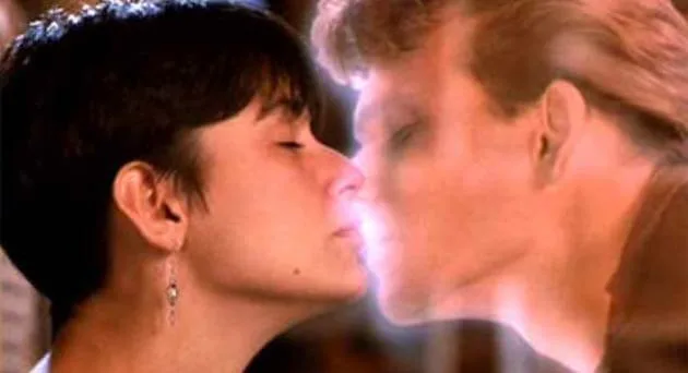 Привидение (1990)