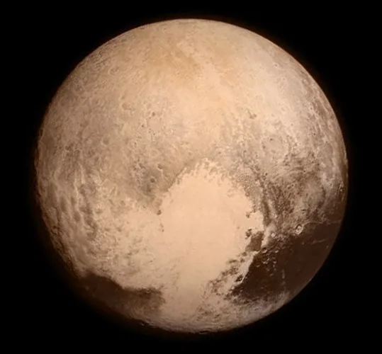 Фото Плутона, сделанное спутником New Horizons