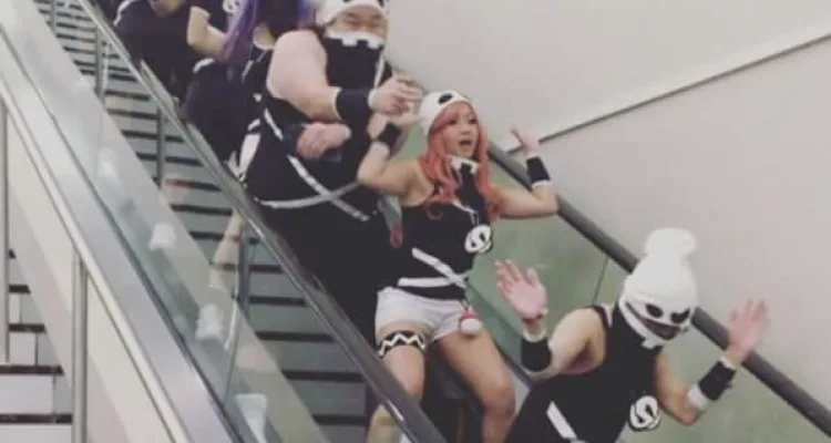 Команда Череп из Pokemon приходит на Magfest