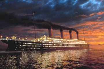 Спустя 21 год Титаник выходит на поверхность
