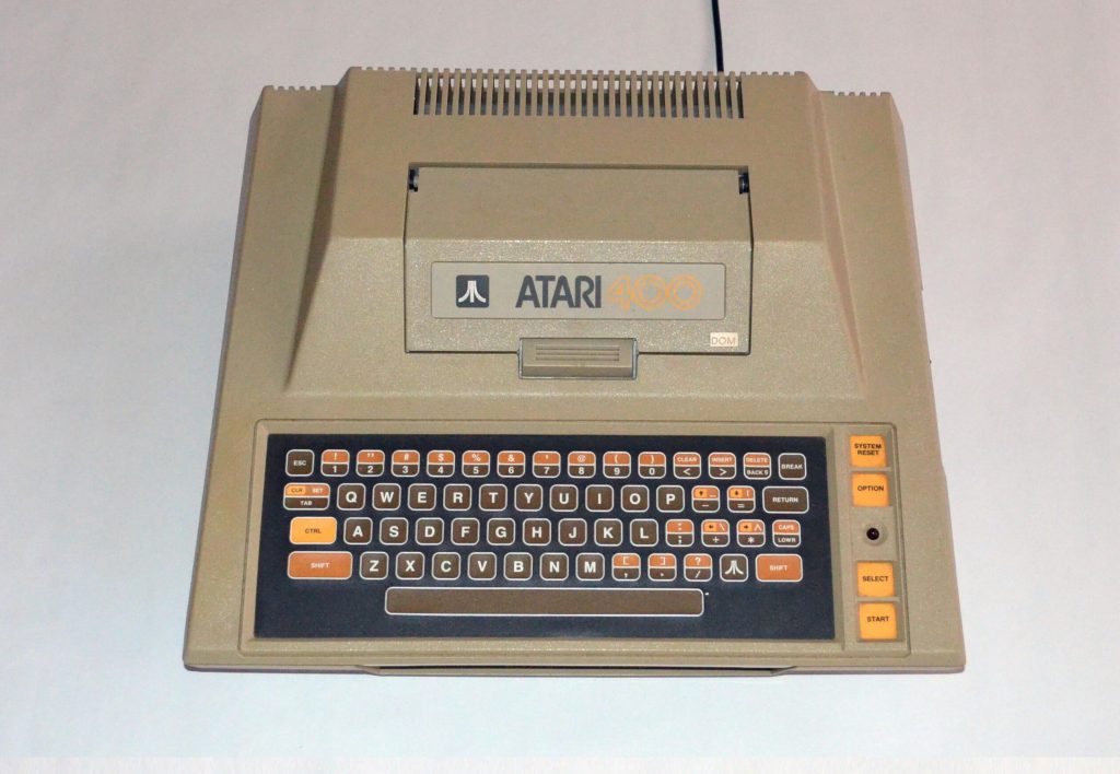 Atari 400 (1979)