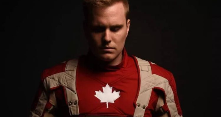Косплей Капитана Канада спасет ваш день