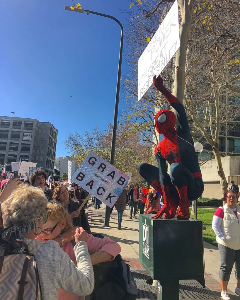 Человек-паук знает, как протестовать в 2017 году
