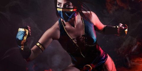 Нокаут-косплей Джейд из Mortal Kombat