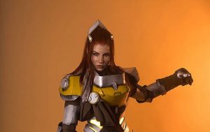 Косплей Бриджит из Overwatch