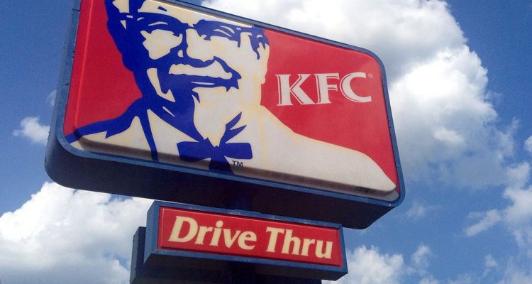 Собирается ли KFC выпустить конкурента Rainbow Six Siege?