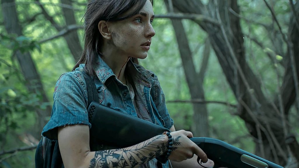 Косплей на грозную Элли из The Last of Us Часть 2