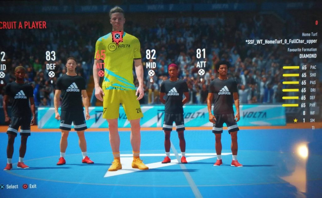 Гигантский игрок — FIFA 19